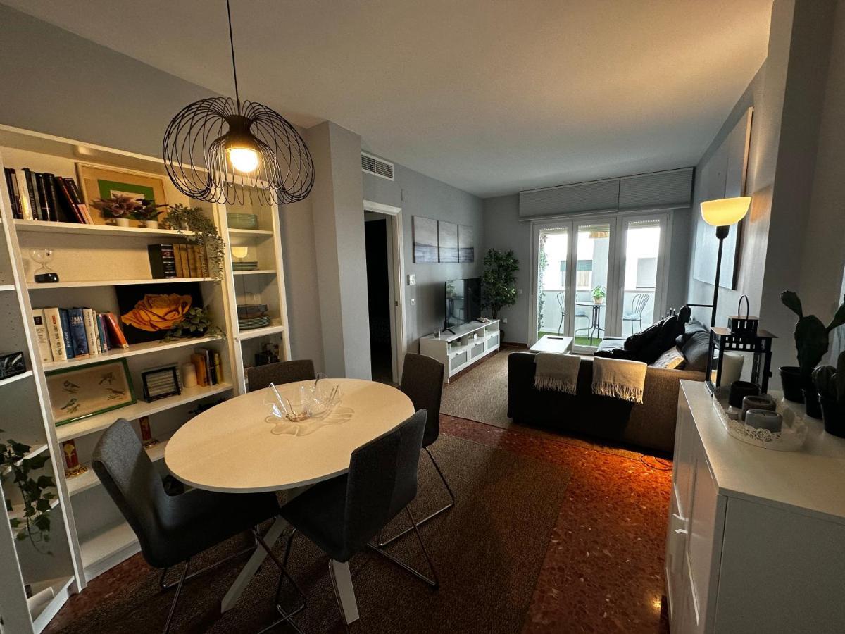 Bastinazo Alohadream - Premium - La Mejor Ubicacion Con Aire Acondicionado, Insonorizacion, Terraza Y Equipamiento En El Puerto De Santa Maria - Grupo De Solo Menores De 25 No Aceptados Salvo Fianza Adicional Exteriör bild