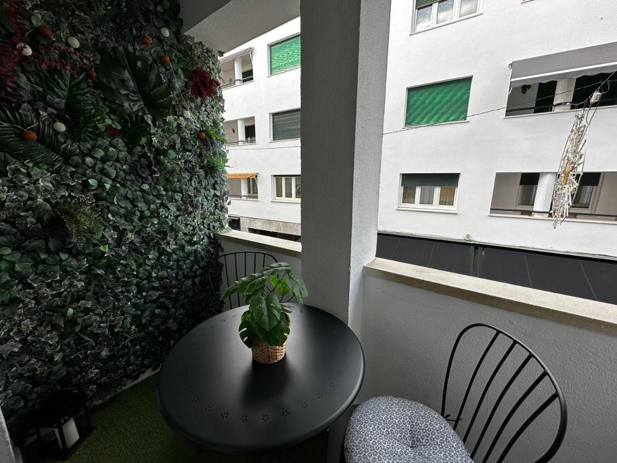 Bastinazo Alohadream - Premium - La Mejor Ubicacion Con Aire Acondicionado, Insonorizacion, Terraza Y Equipamiento En El Puerto De Santa Maria - Grupo De Solo Menores De 25 No Aceptados Salvo Fianza Adicional Exteriör bild